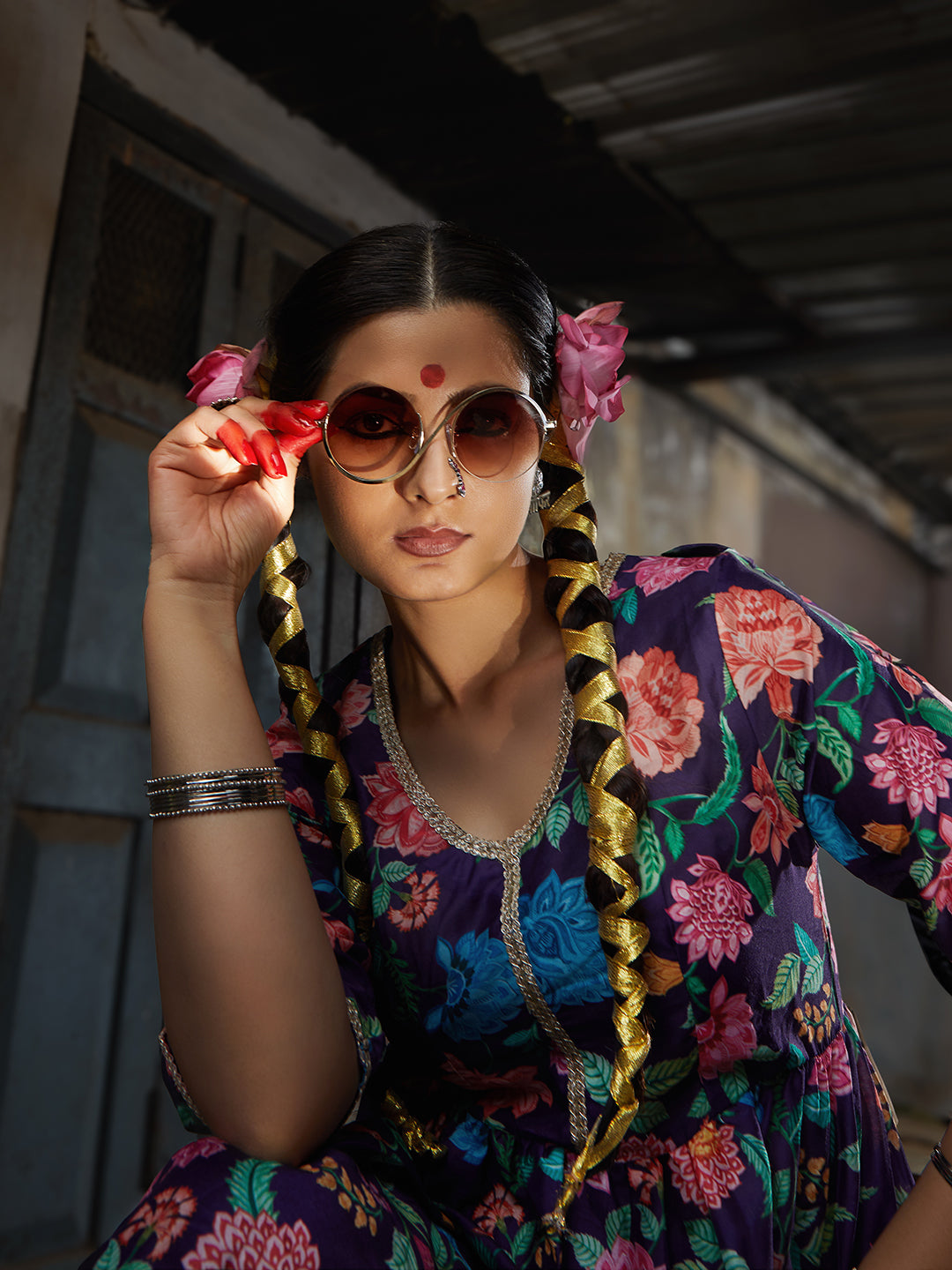 Swirl Round Sunglasses