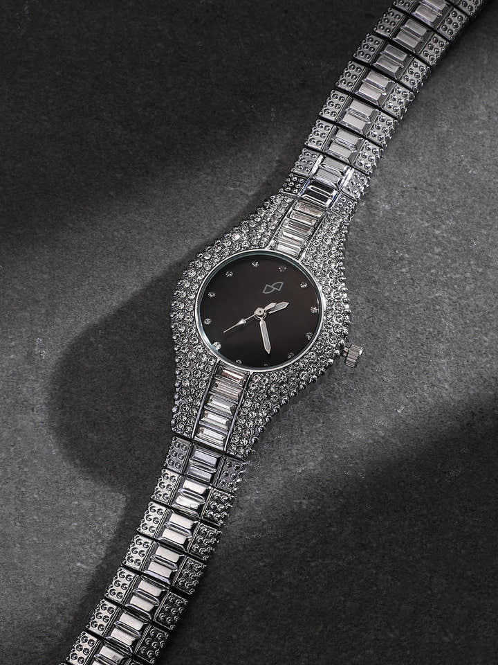 The Embellished Round Watch - Onyx Black