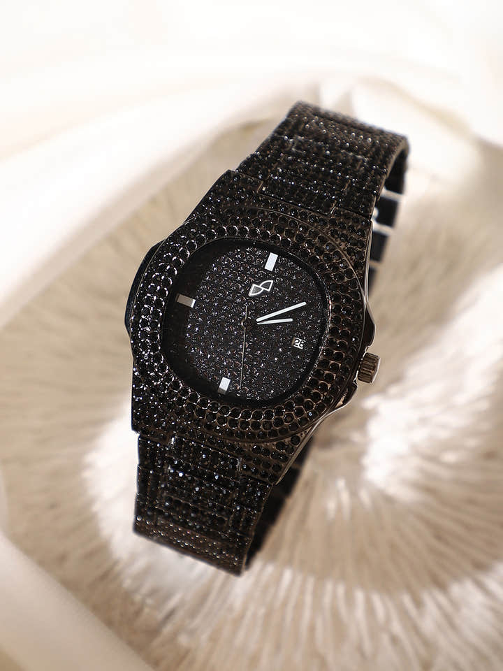 The Bijou Cirqé Cushion Watch - Onyx Black