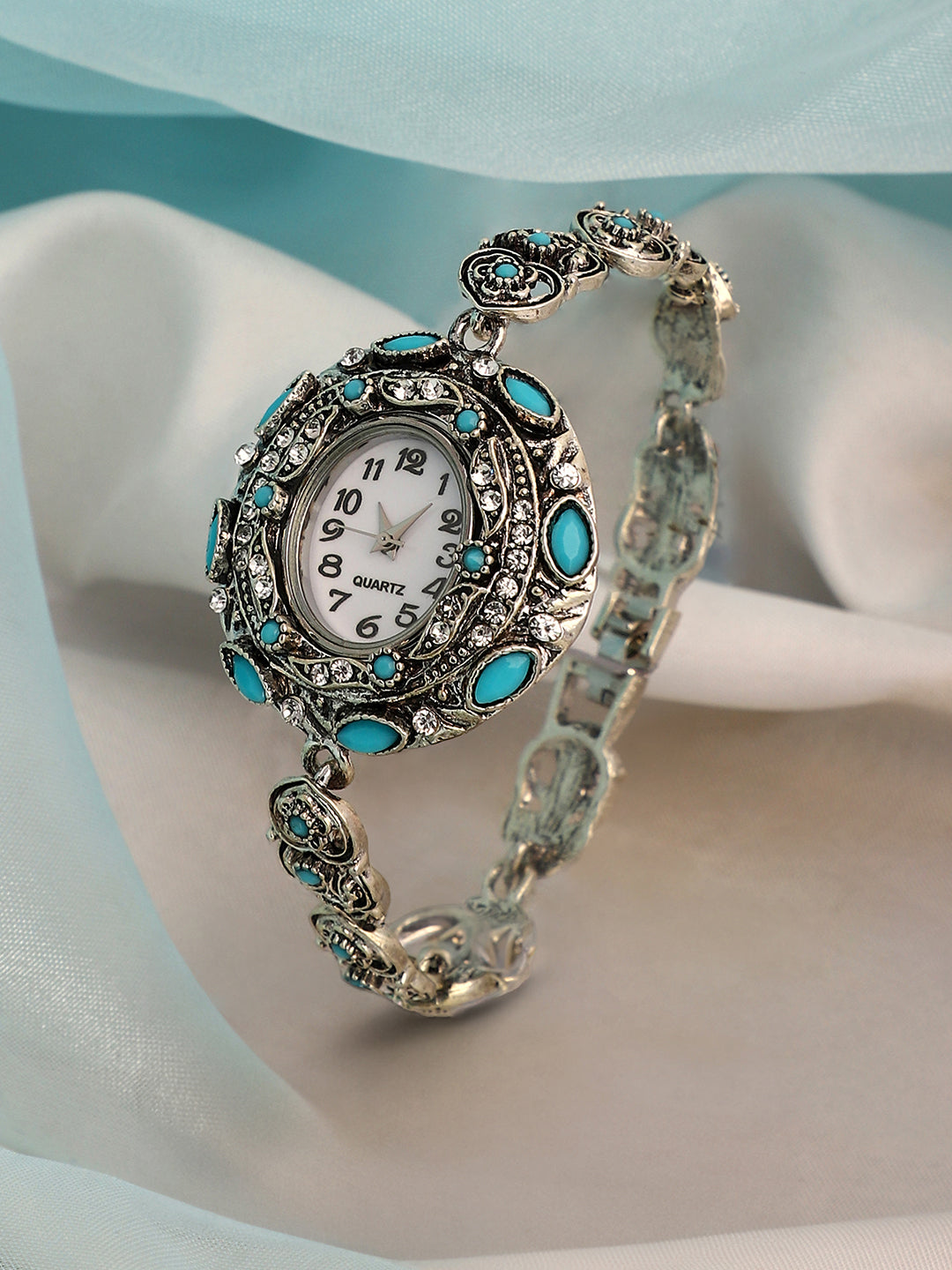 The Stone Heart Round Watch - Antique Silver