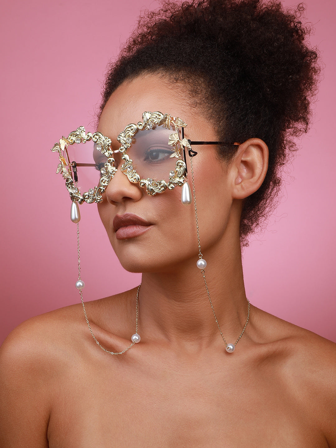 Fashionista'S Delight: Glamorous Sunglasses