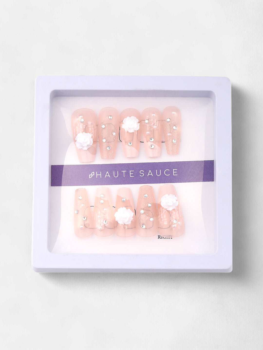 The Amore Press-On Nails - Daisy White