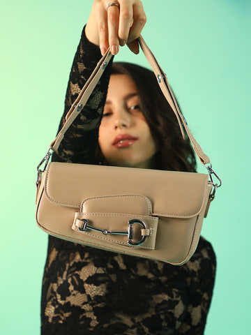 The Asymmetric Link Shoulder Bag