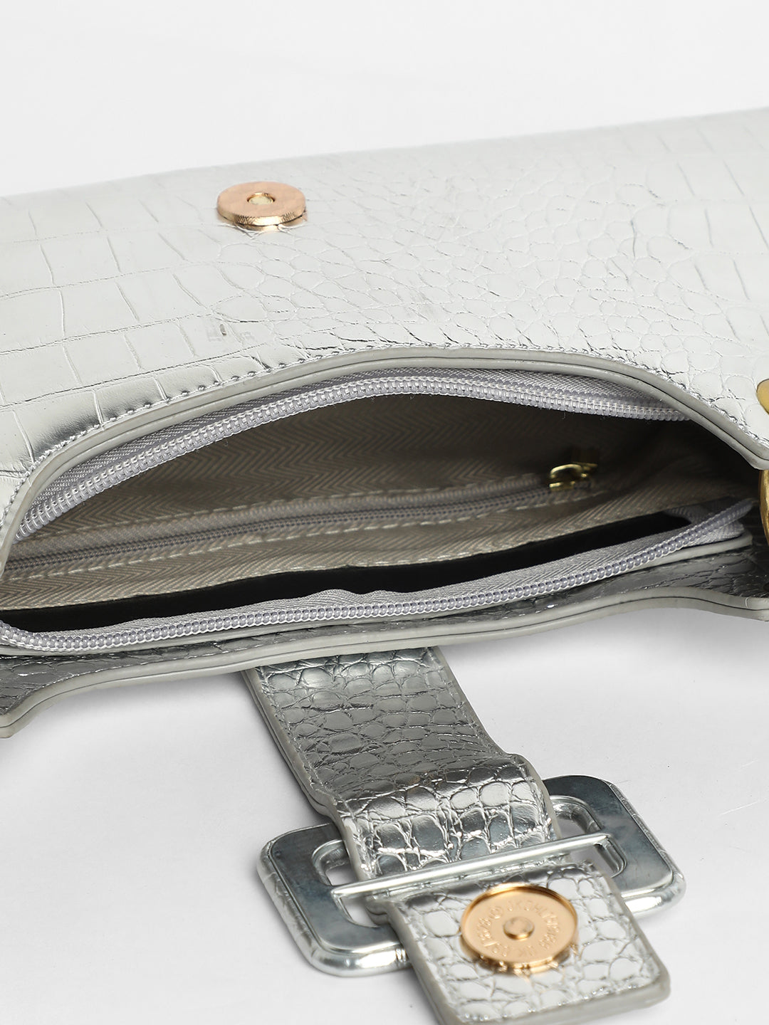 The Scale Buckle Shoulder Bag