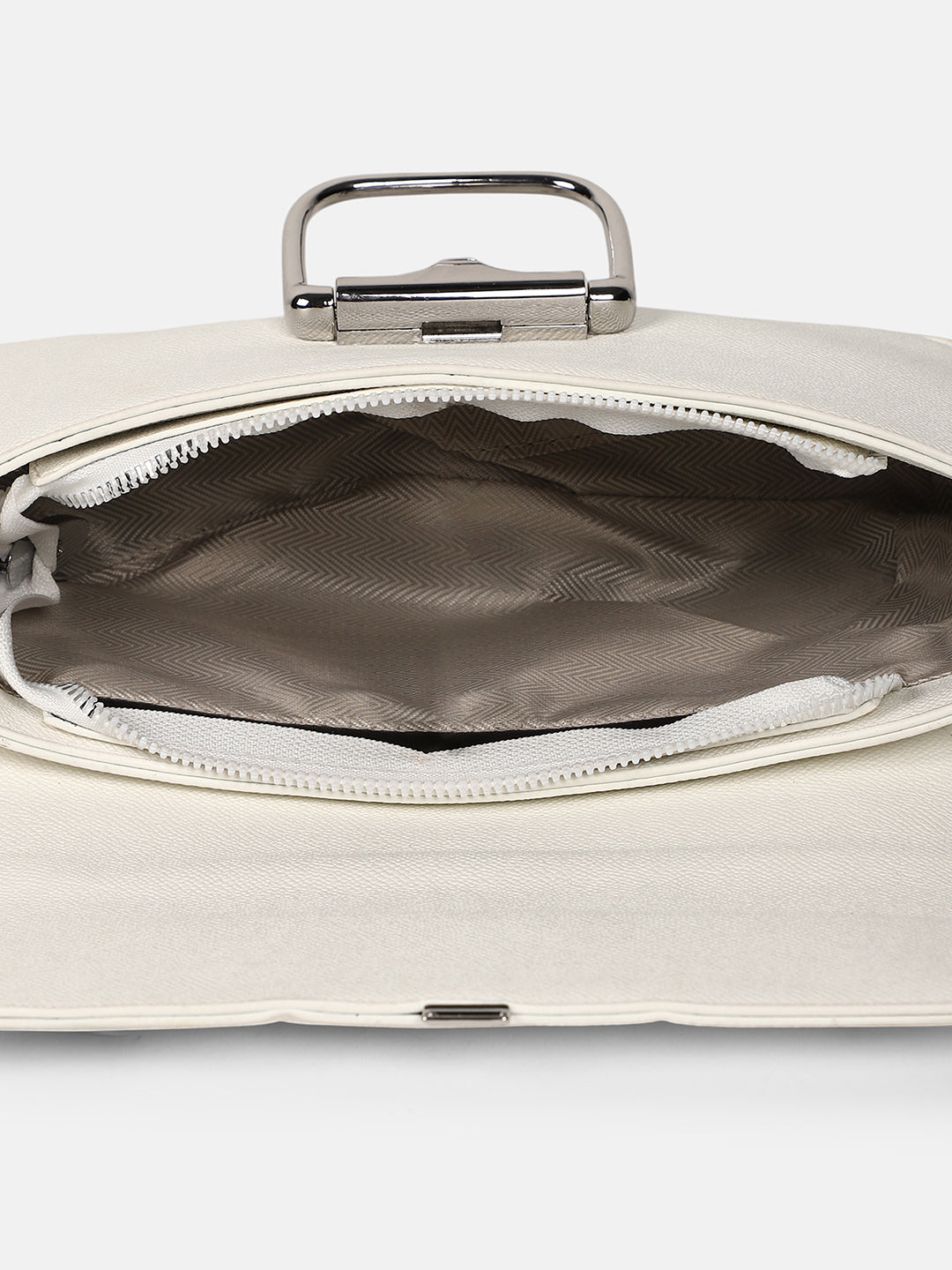 The Sivella Sling Bag - Daisy White