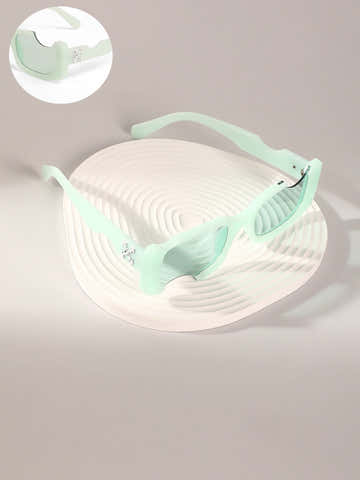 The Crunch Rectangular Sunglasses - Mint Green