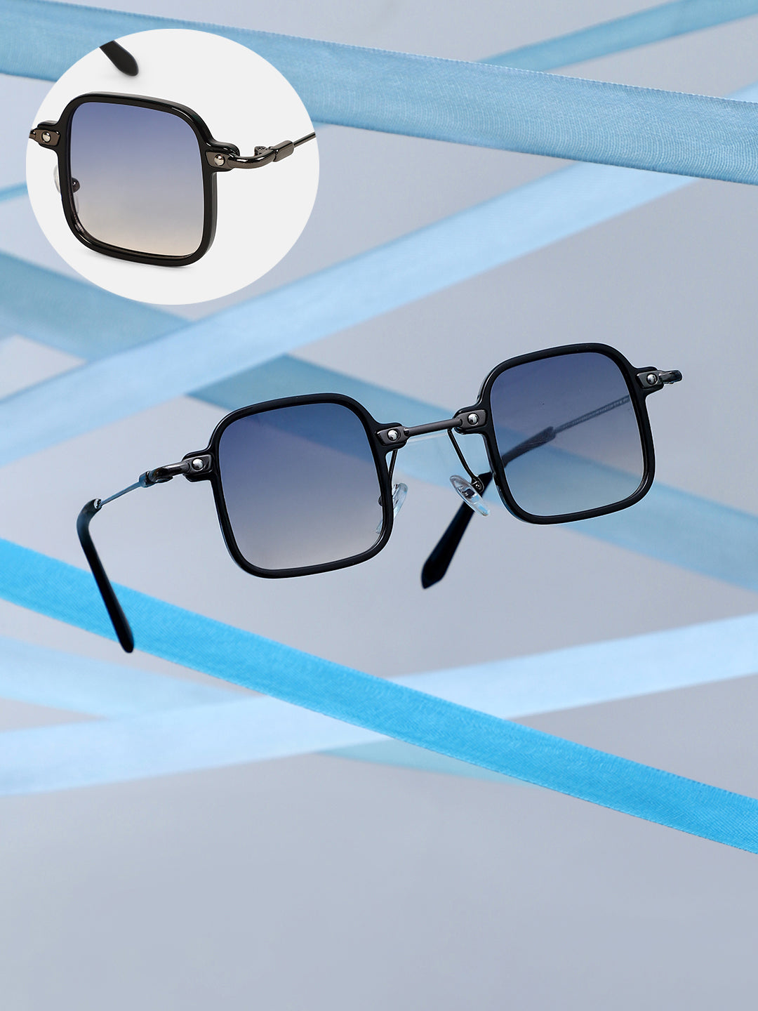 The Circuscore Gradient Square Sunglass - Onyx Black