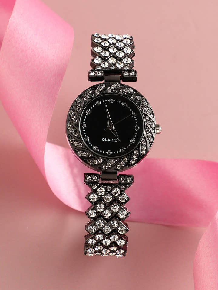 Embellished Chain Round Watch