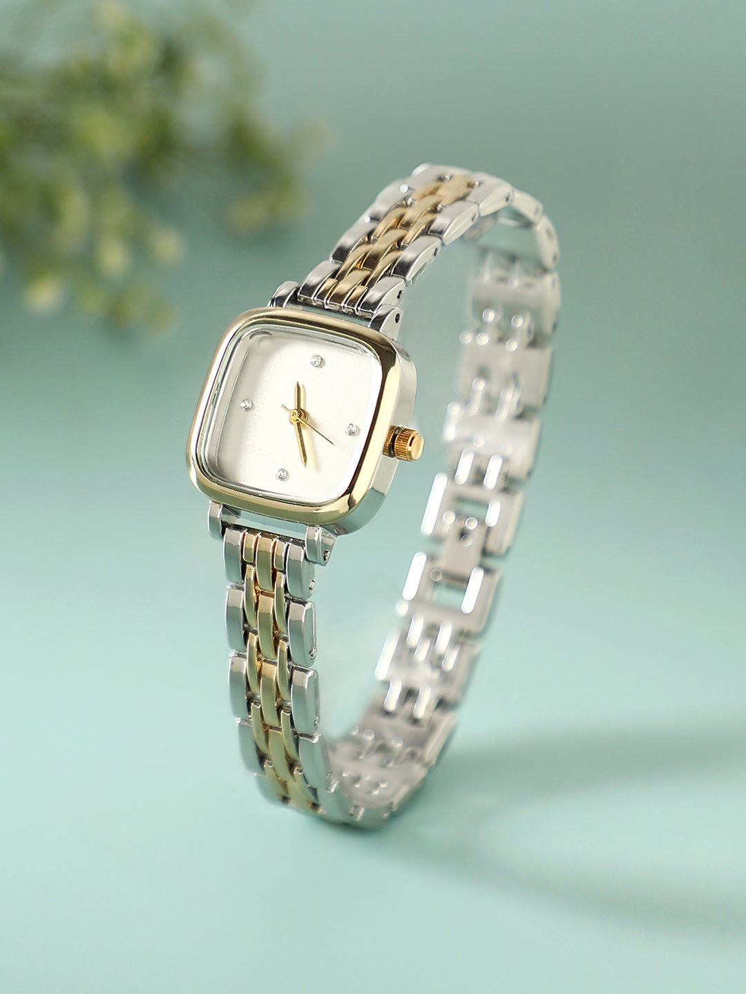 The Minimal Block Square Watch