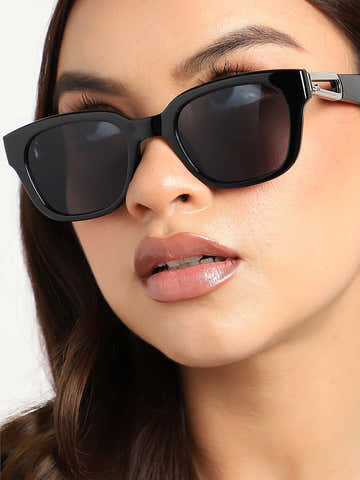 Black Wayfarer Sunglass