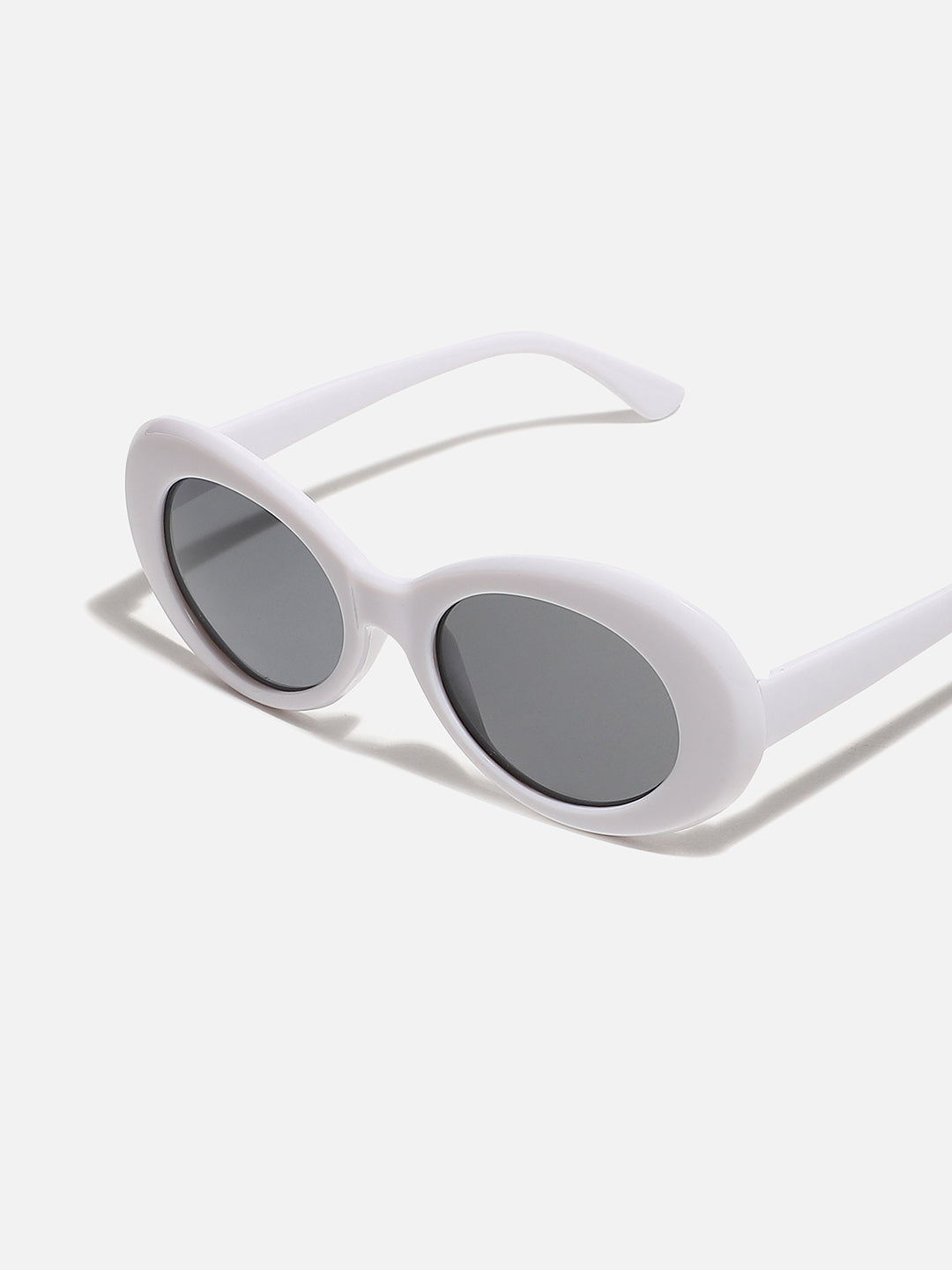 BLACK LENS, WHITE FRAME OVAL SUNGLASS