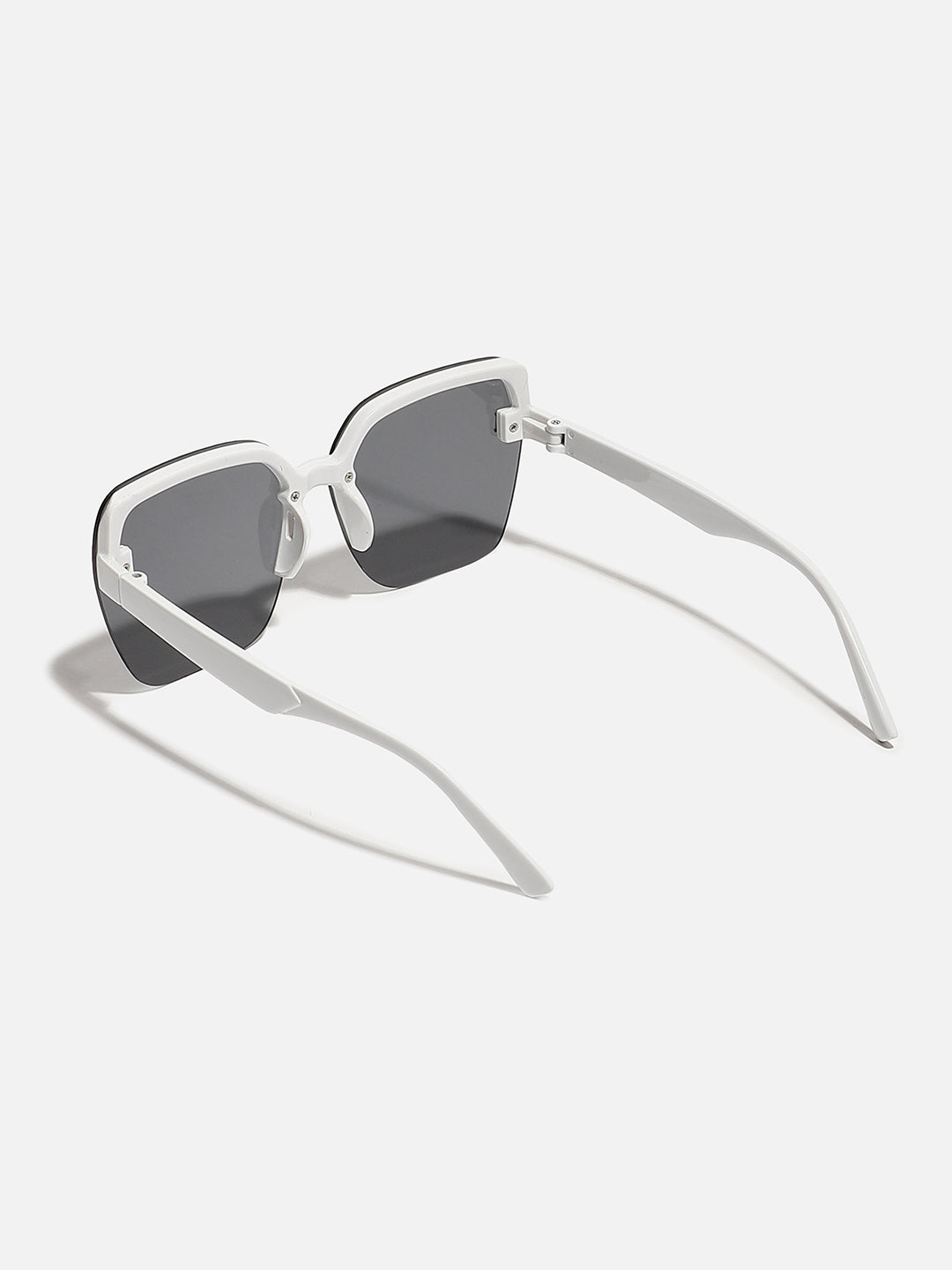 WOMEN TINTED LENS BLACK & WHITE FRAME OVERSIZED SUNGLASS