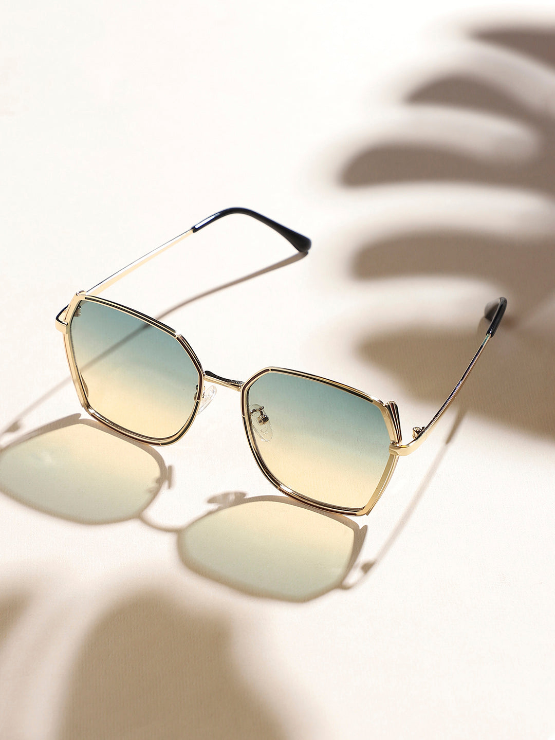 Gradient Oversized Sunglasses - Gold