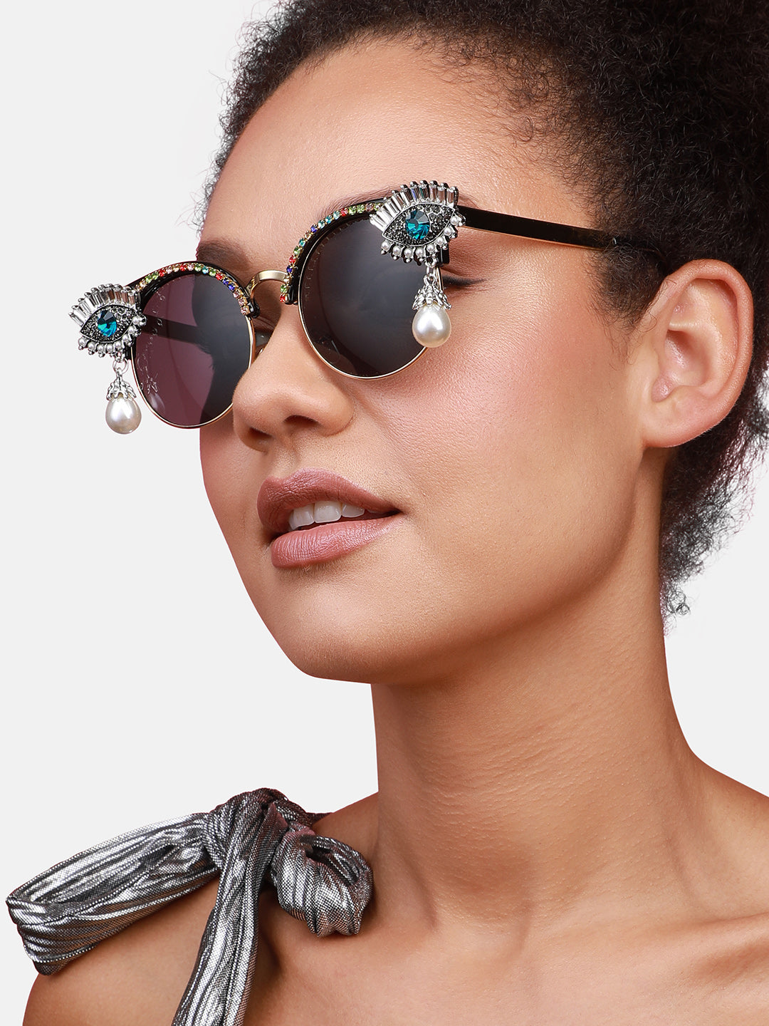 Gorgeous Glitz: Embellished Sun Shades