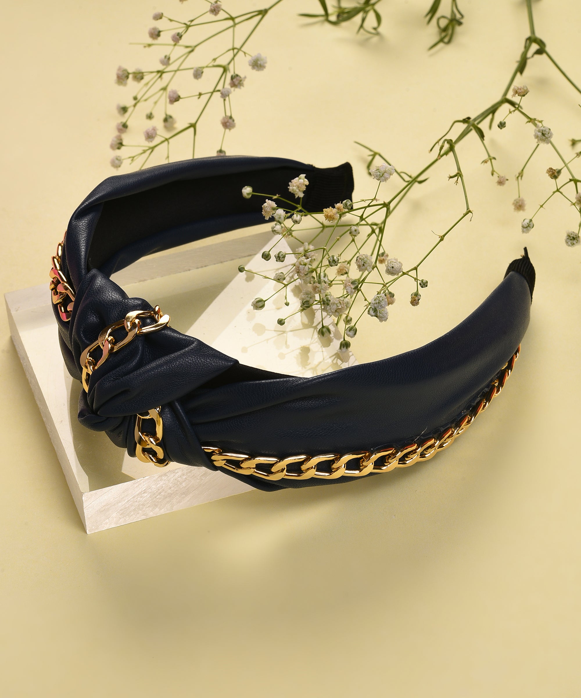 Hair Band With Chain Detail