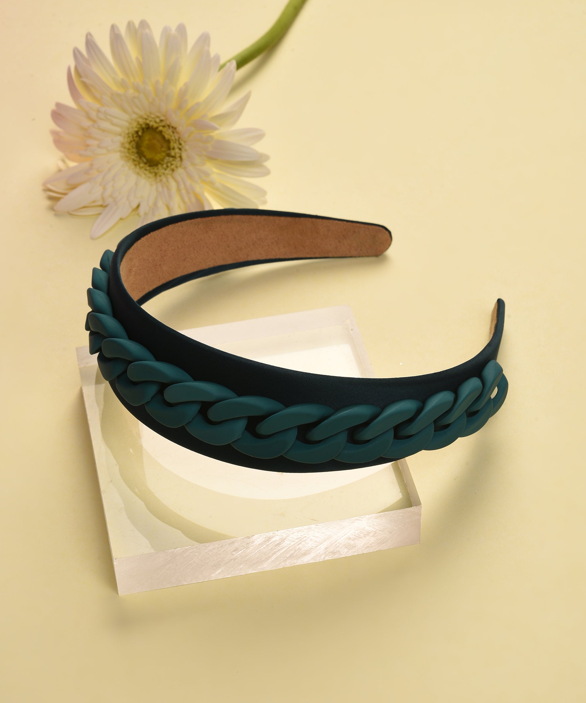 Hair Band With Chain Detail