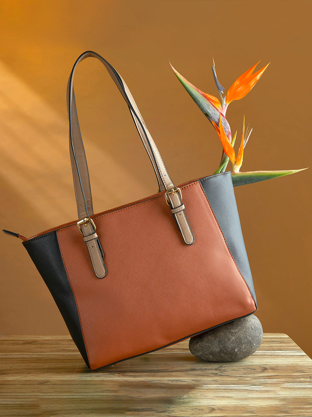 Ladies brown handbag outlet