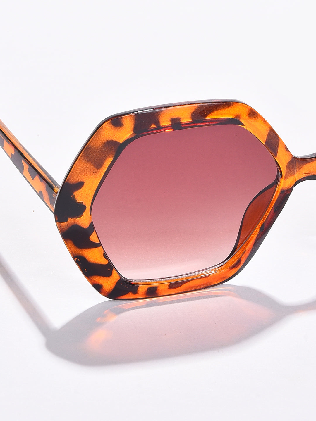 WOMEN BROWN LENS BROWN WAYFARER SUNGLASSES