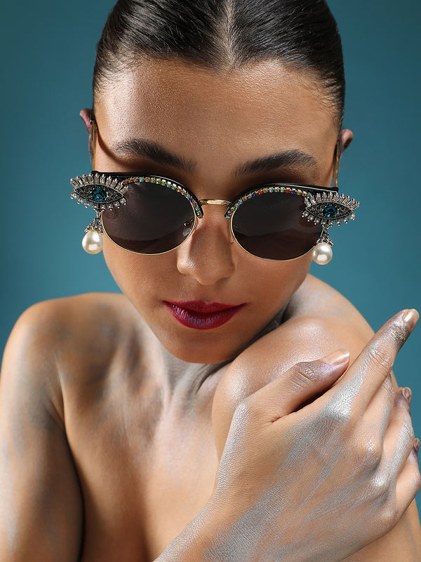 Gorgeous Glitz: Embellished Sun Shades