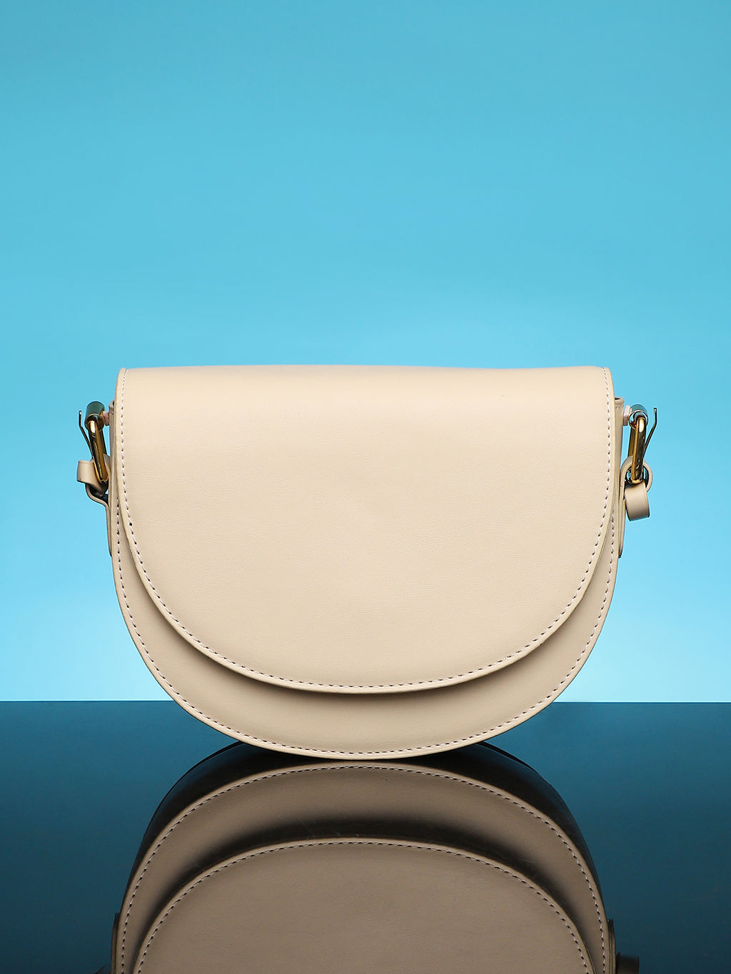 Urban Curve Sling Bag