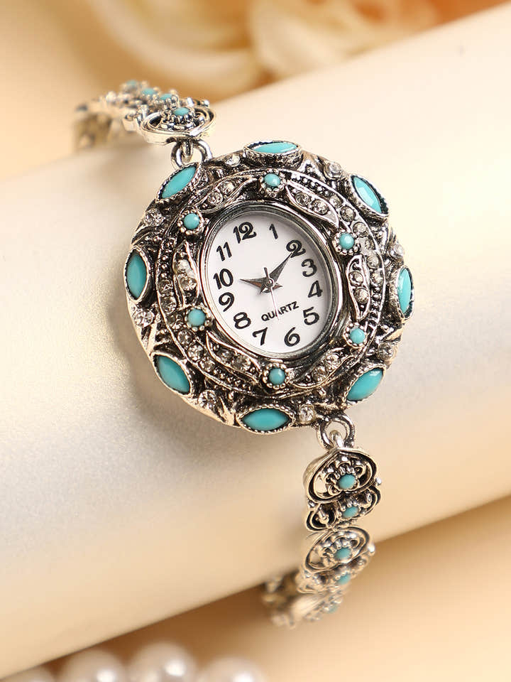 The Stone Heart Round Watch - Antique Silver