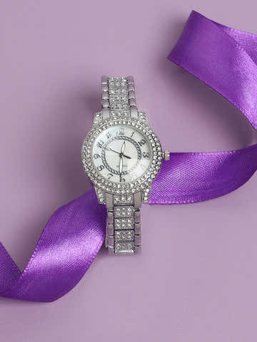 Embellished Round Watch - Silver