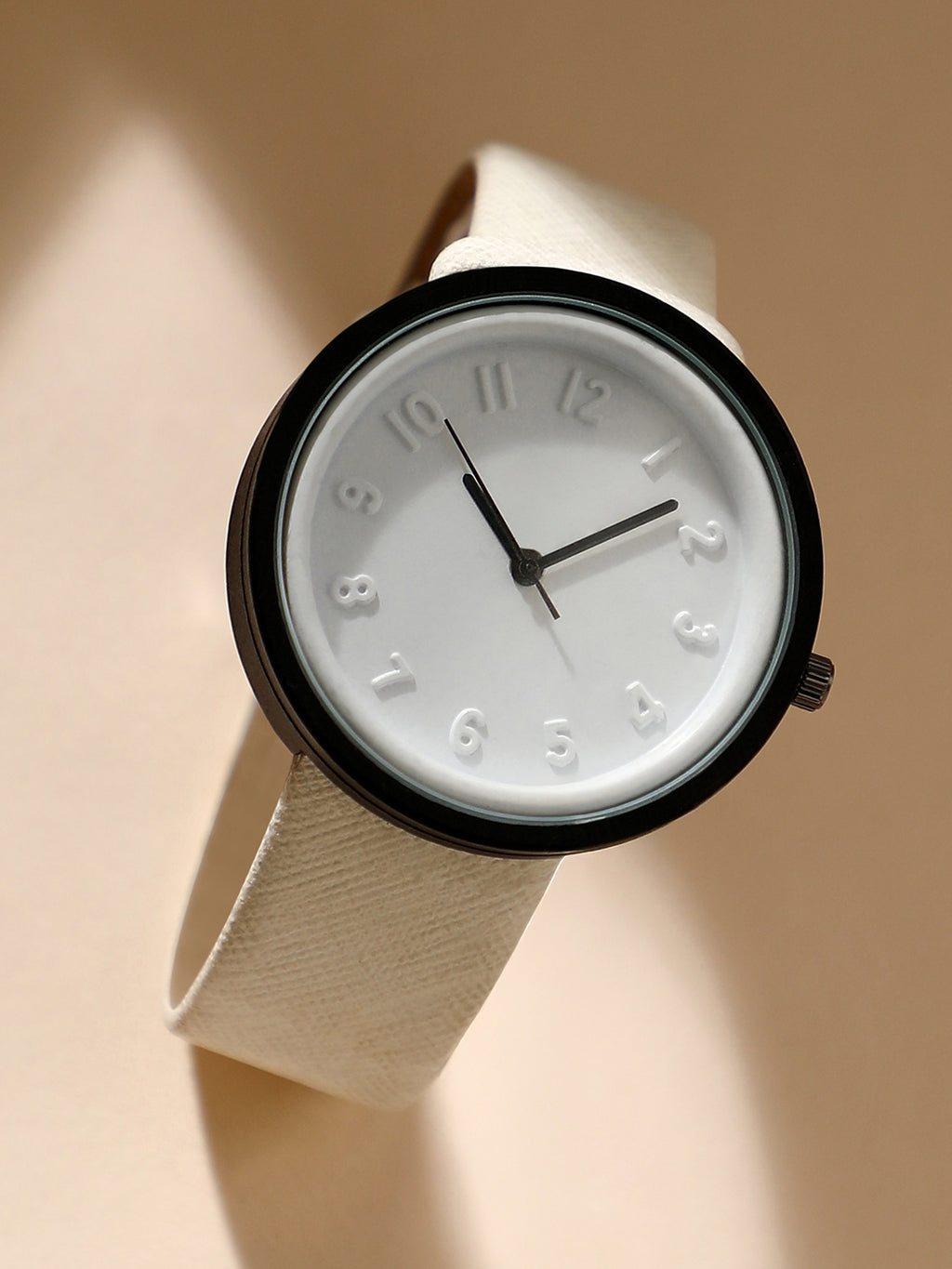 White & Black Analog Round Dial With Black Hour Marker & White Leather Strap