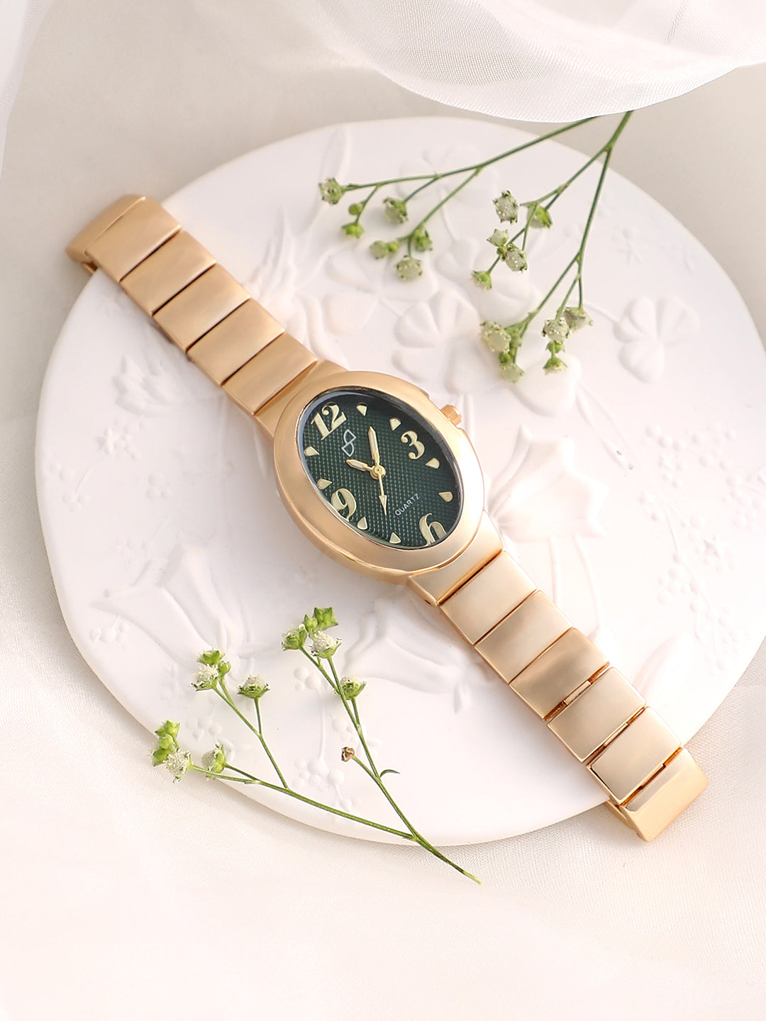 The Pantheonique Oval Watch