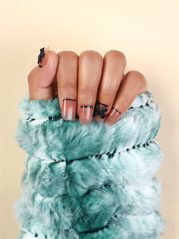 The Bow Press-On Nails - Onyx Black