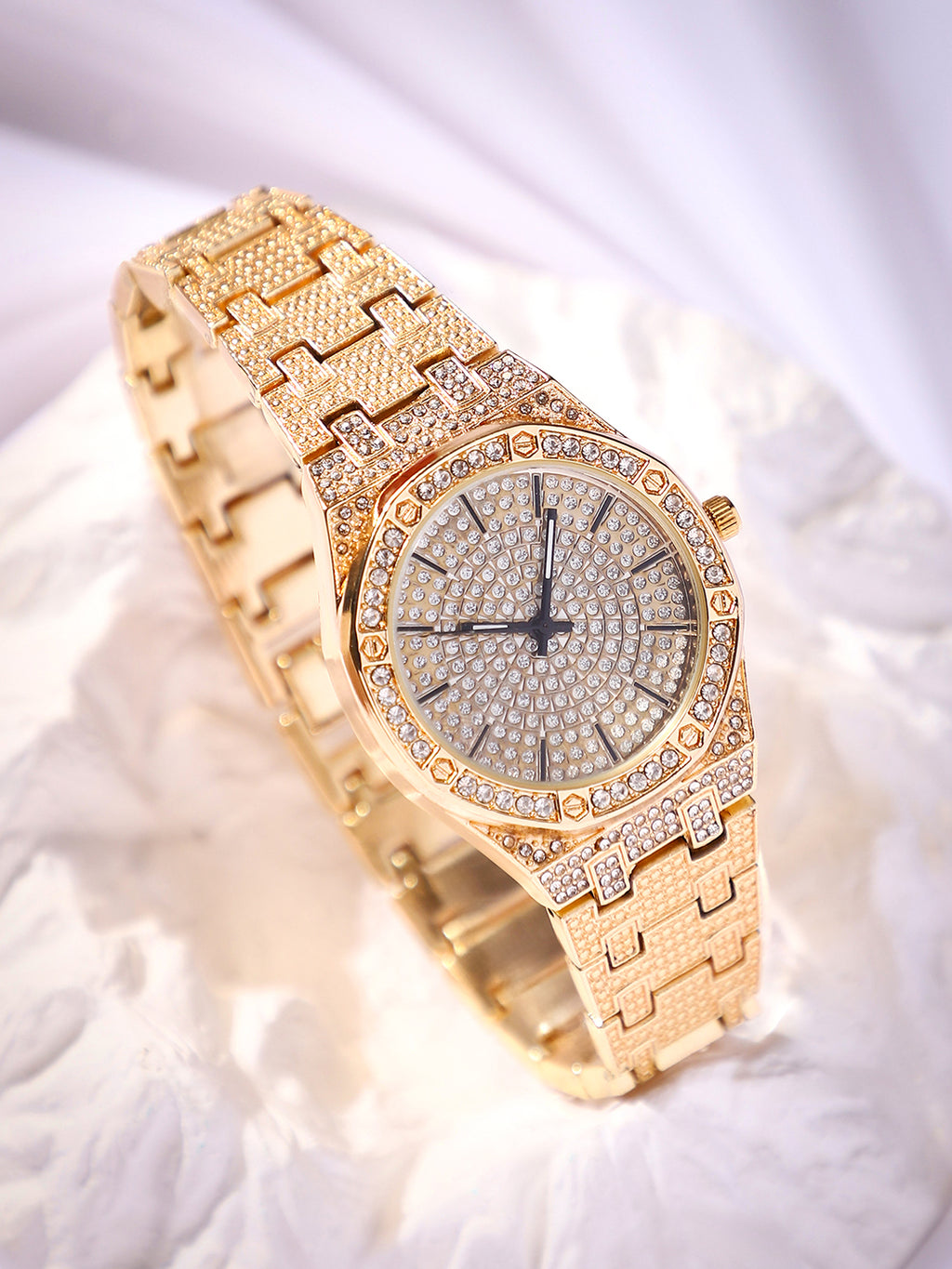 The Vérazzi Cushion Watch