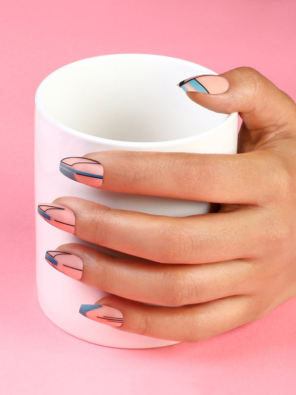 The Abstract Lined Press-On Nails - Sage Green