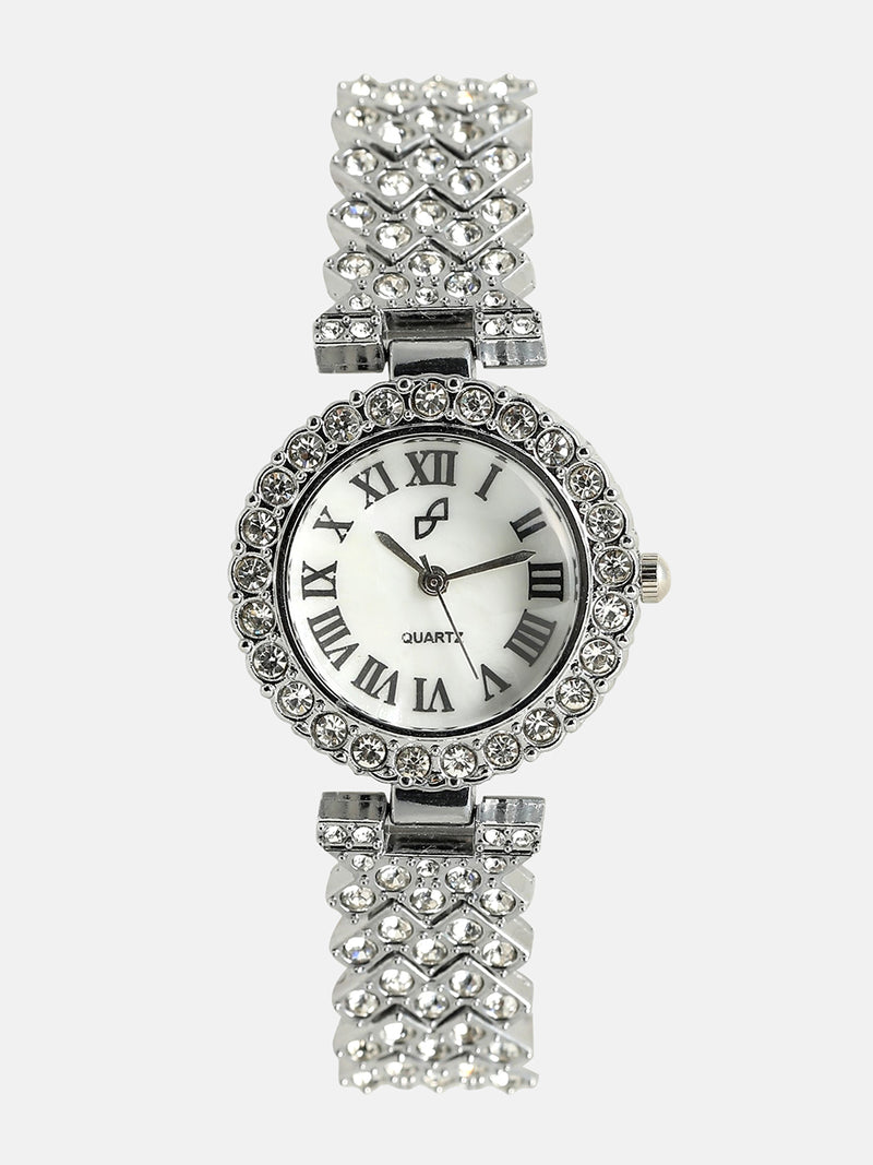 White Crystal Stones Analog Round Dial With Silver Crystal Stone Metal Strap