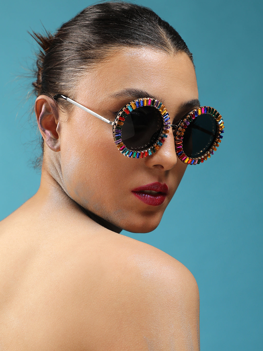 Sunglasses With Flair: Embrace The Bling
