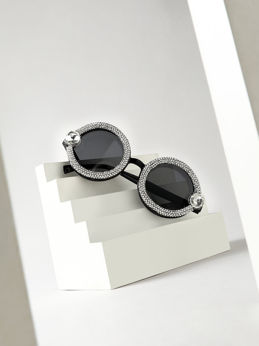 Statement Sunglasses: Eye-Catching Embellishments