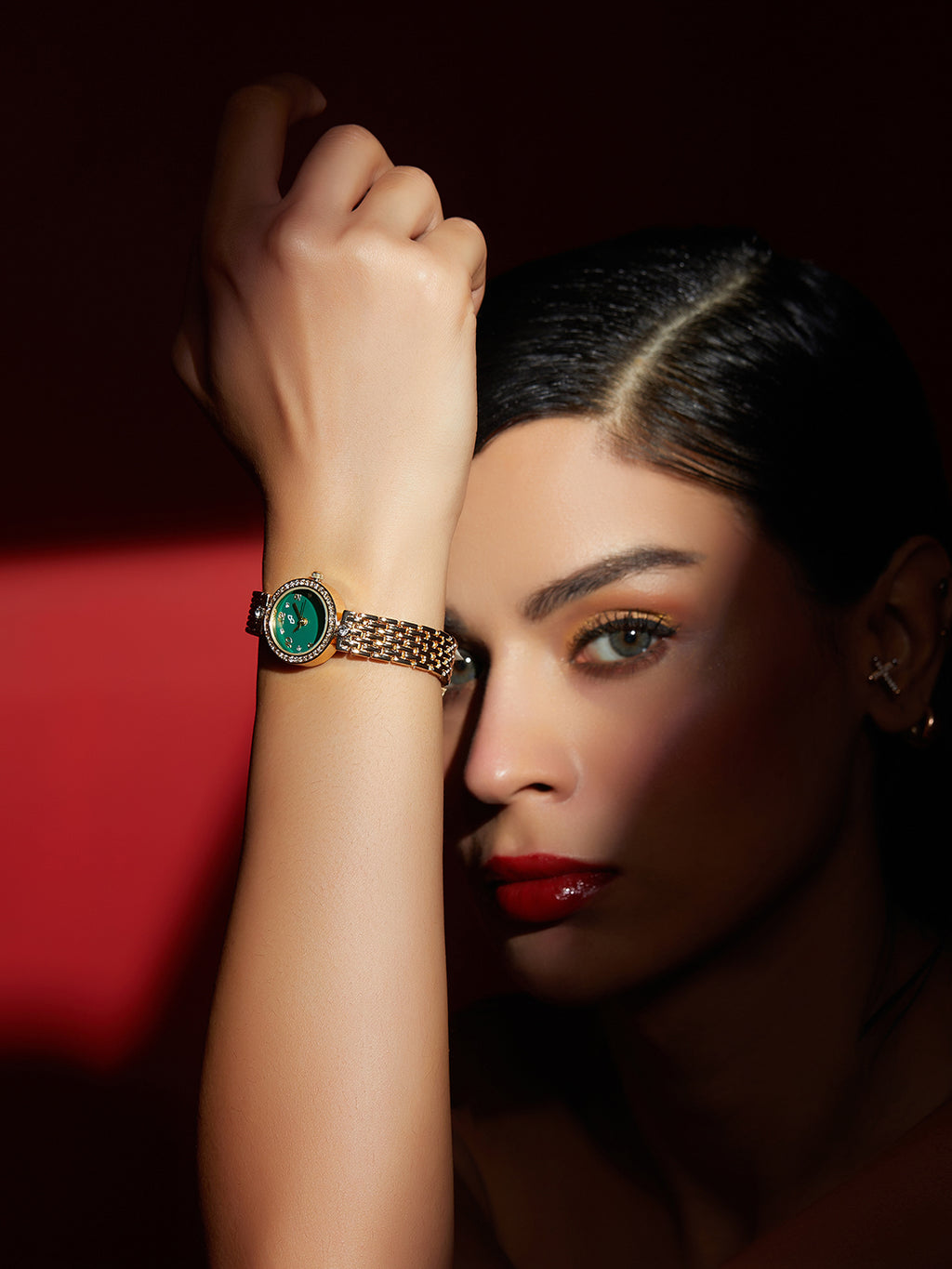 The Roman Venin Round Watch - California Gold