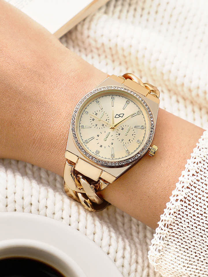 The Three-Dial Chunkylink Cushion Watch