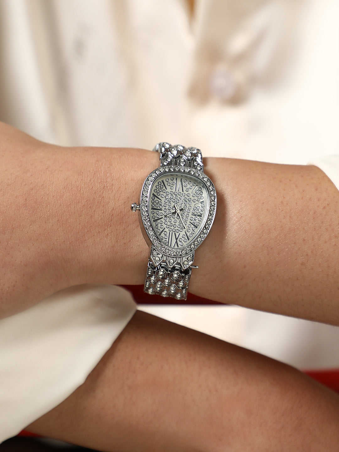 The Ophidian Gem Oval Watch - Metallic Silver