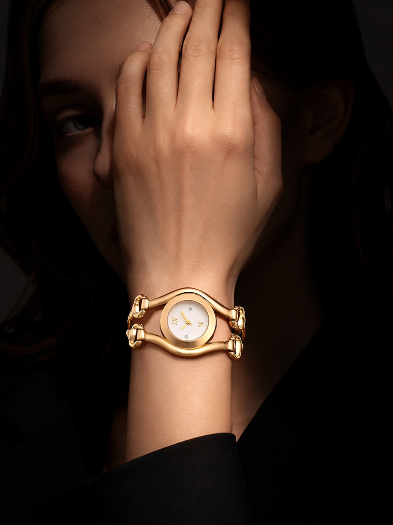 The Eclipse Oval Watch - Gold