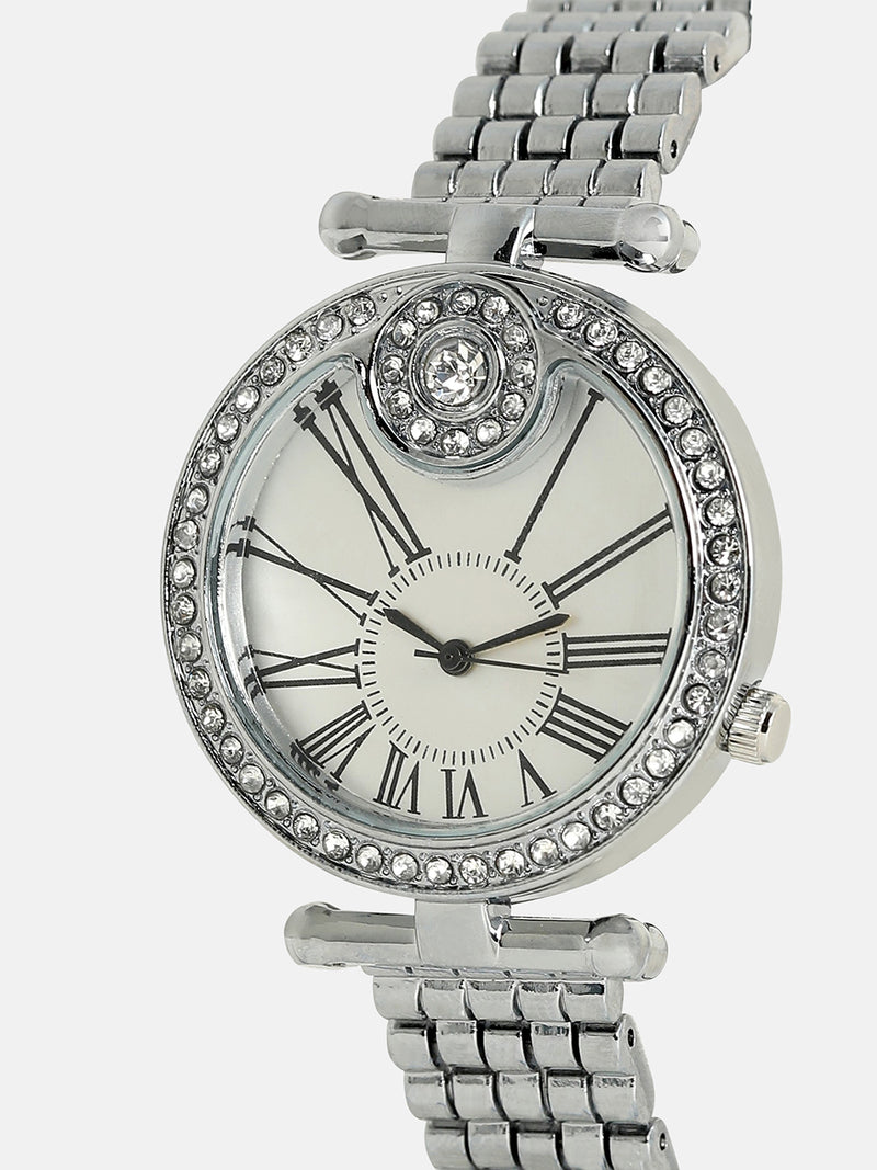 The Opulent Roman Round Watch - Metallic Silver