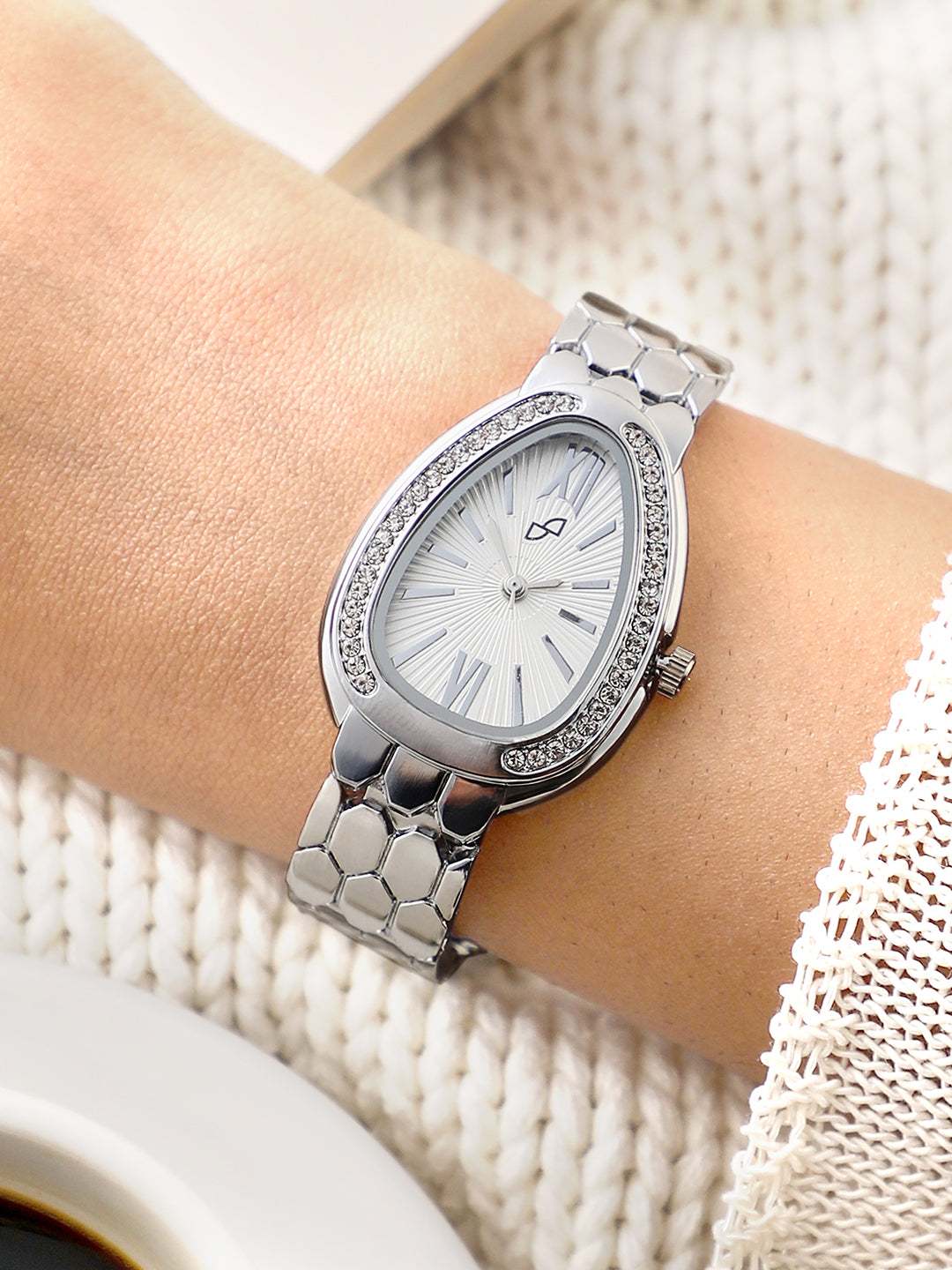 The Roman Ophidian Oval Watch - Metallic Silver
