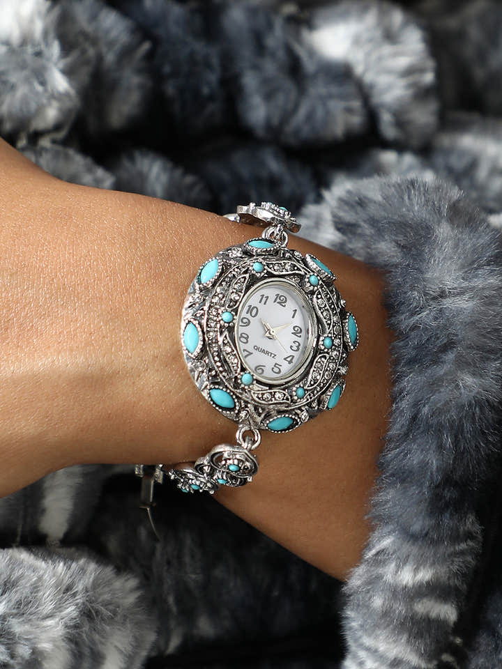 The Stone Heart Round Watch - Antique Silver