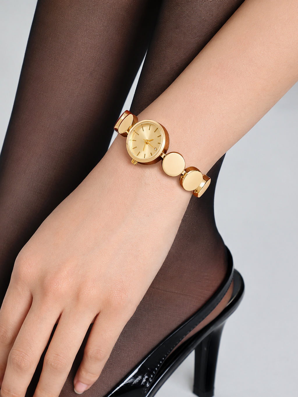 The Midnight Chain Watch - Gold