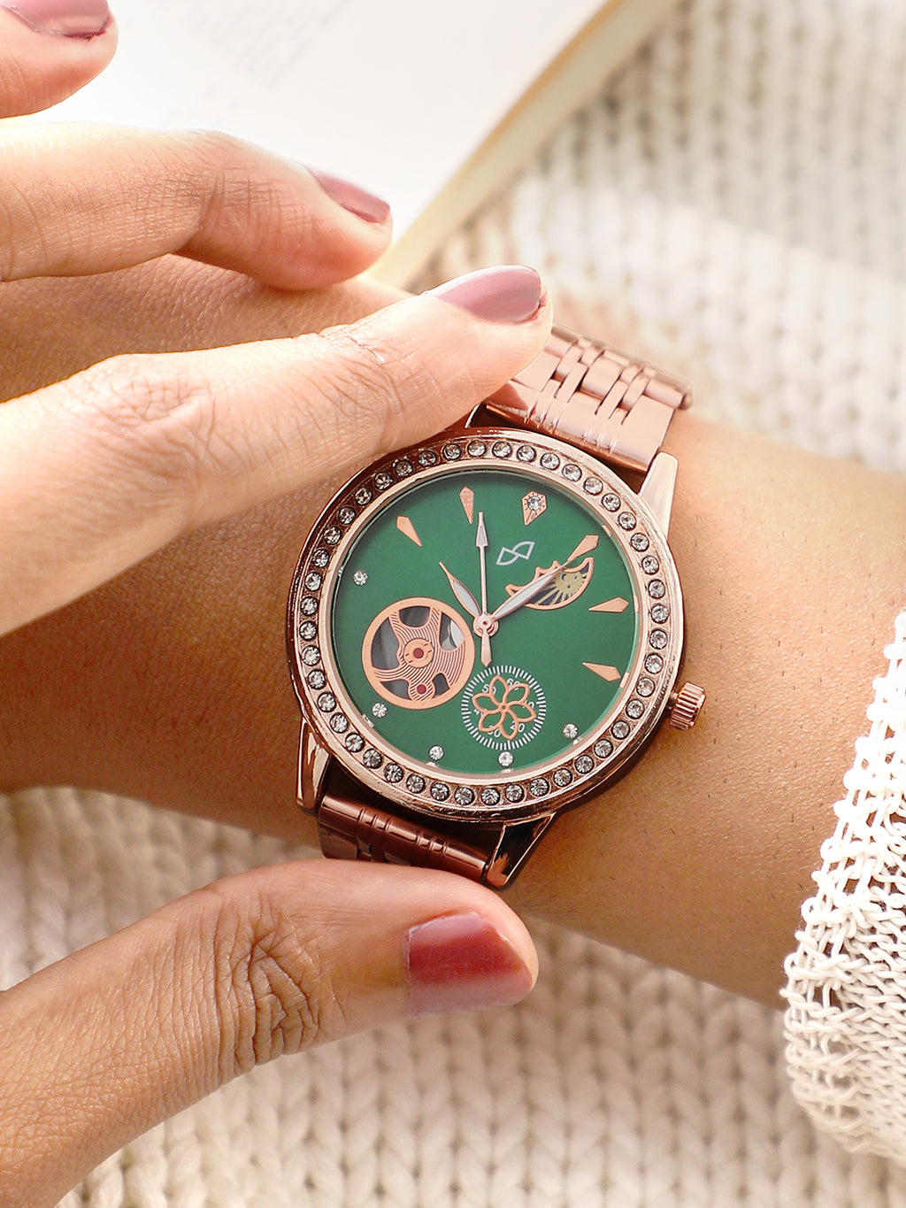 The Aloha Round Watch