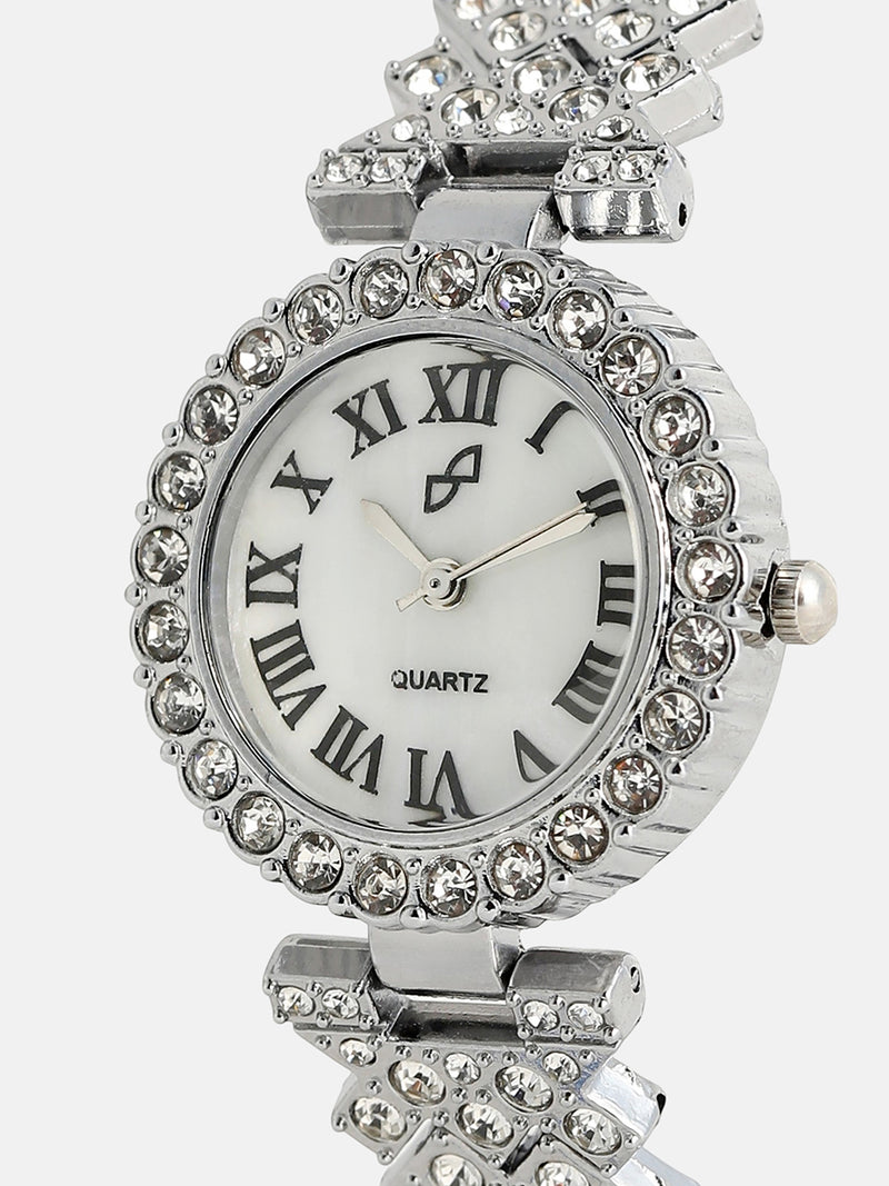White Crystal Stones Analog Round Dial With Silver Crystal Stone Metal Strap