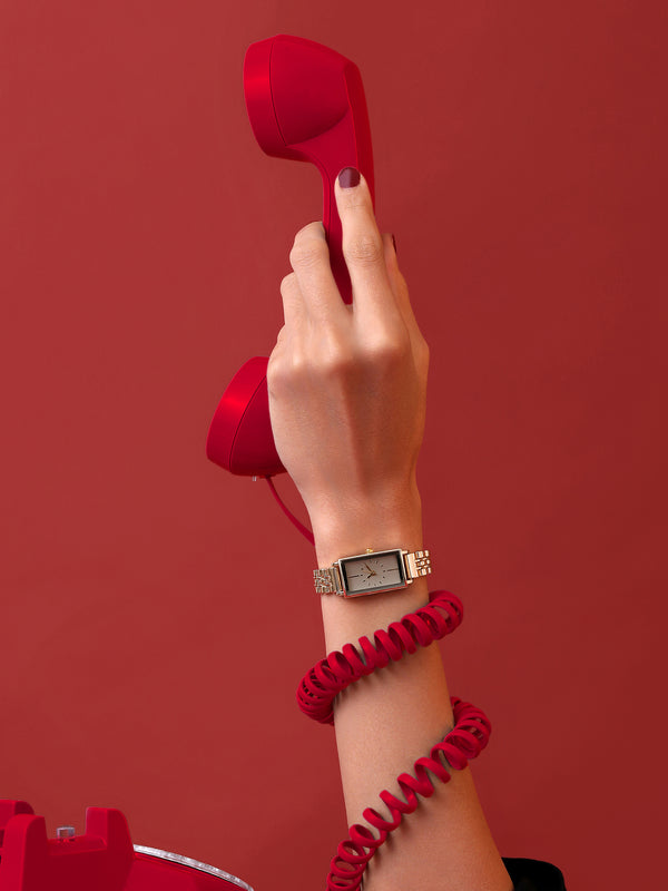 The Minimal Rectangle Watch - Champagne Gold