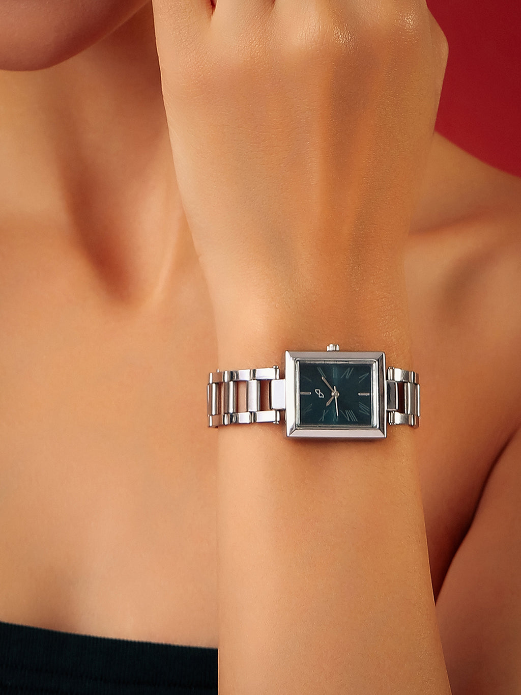 The Sapphire Rectangle Watch - Silver