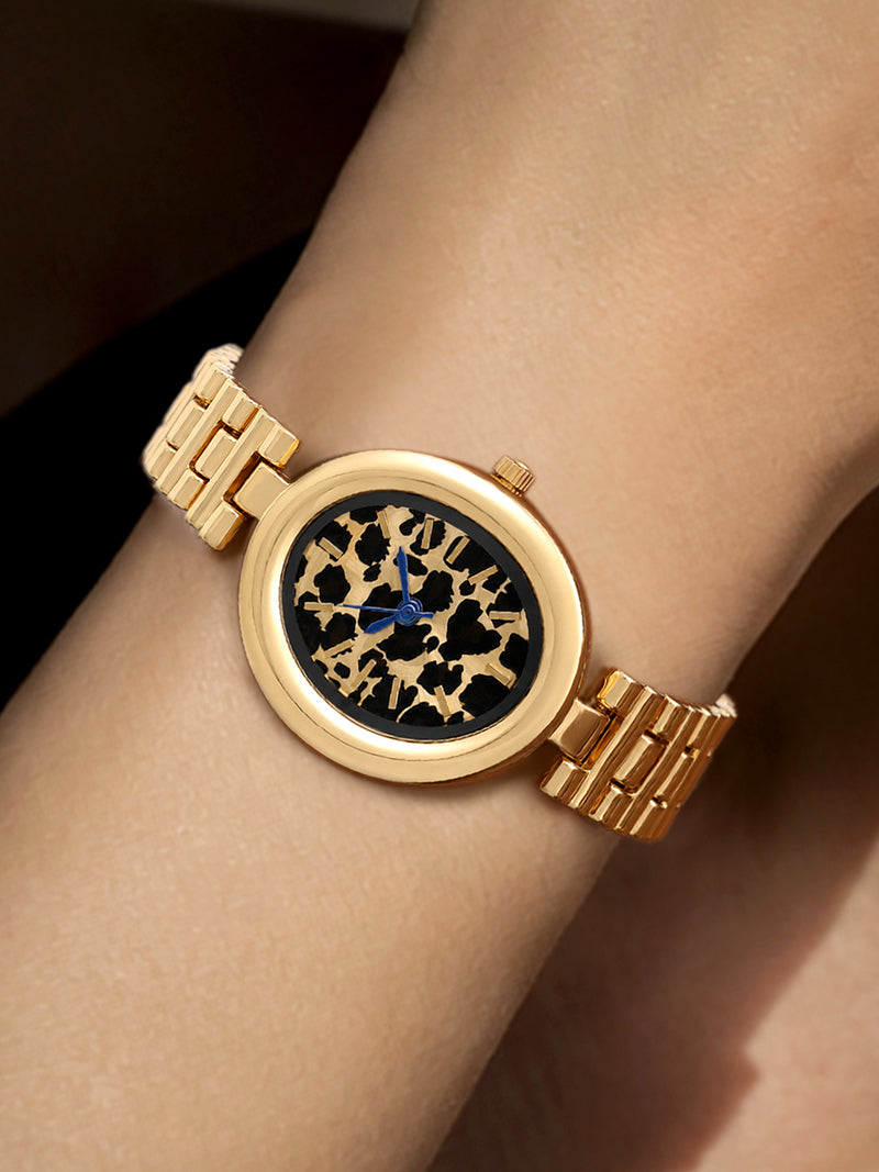 The Monaco Oval Watch - Gold