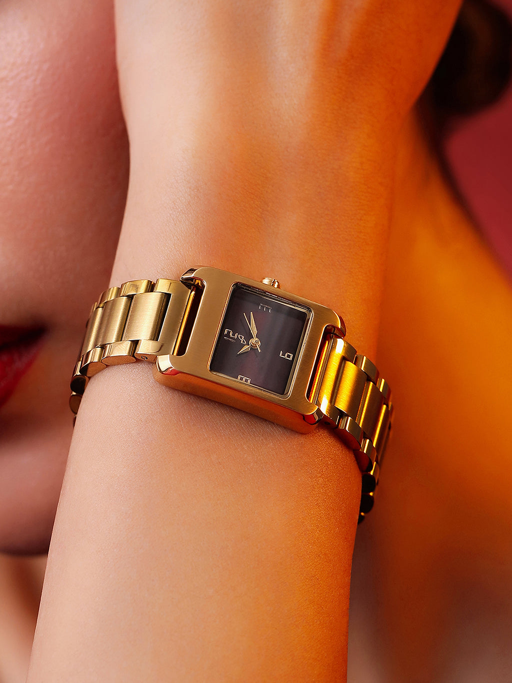 The Ivory Rectangle Watch - Gold