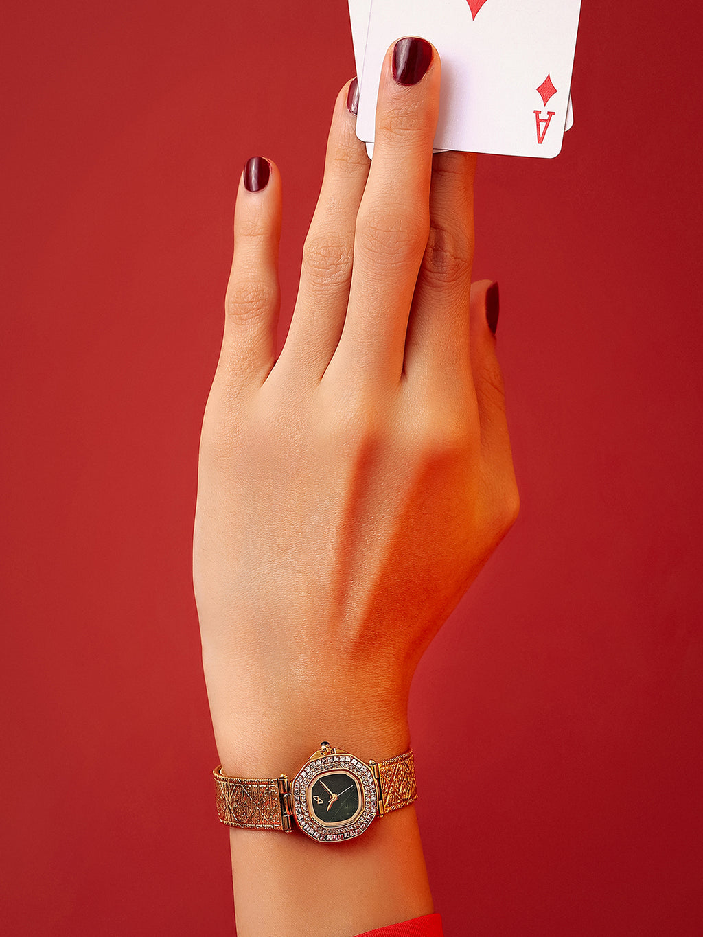 The Emerald Crystal Watch - Royal Gold
