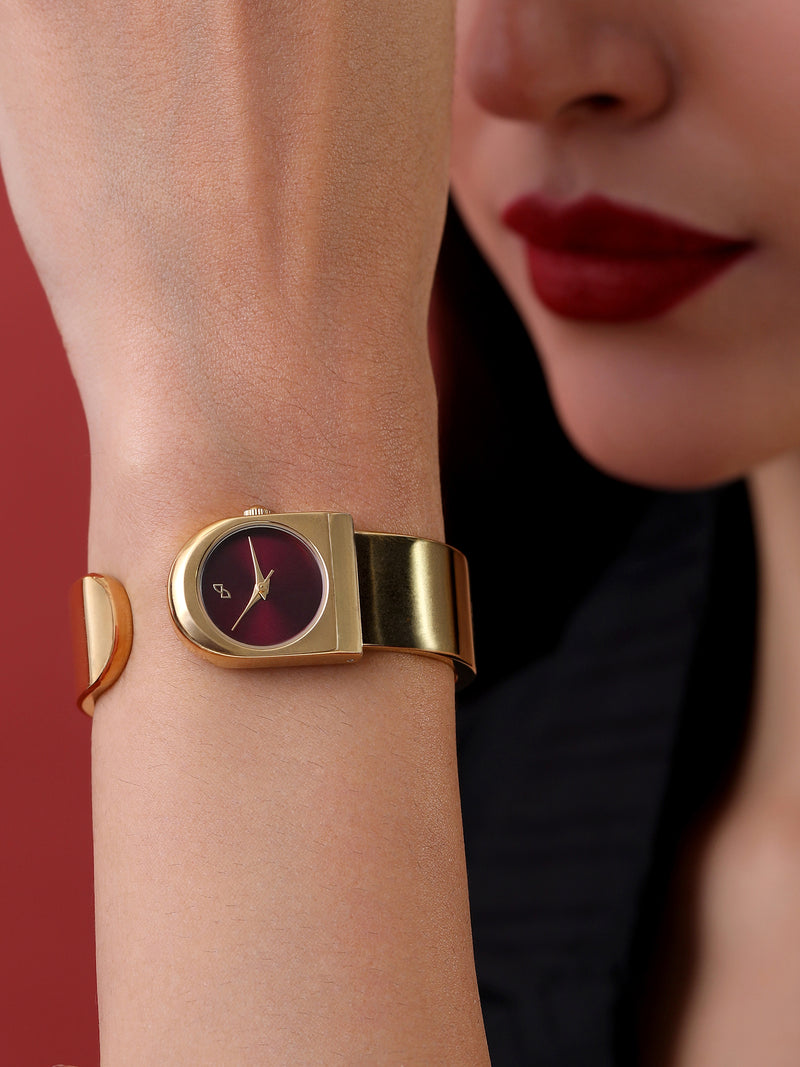 The Ruby Leather Watch - Vintage Gold